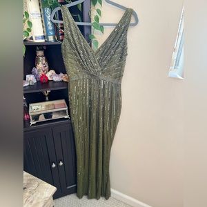 Mac Duggal size 6 olive color beaded v-neck dress